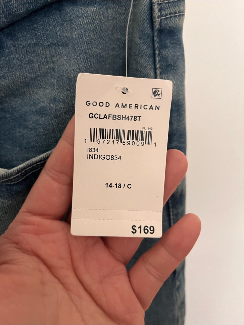 Good American Blue Slim Stretch Jeans - Picture 6 of 6